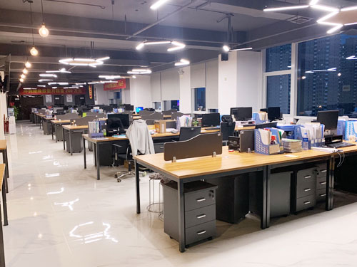 服務(wù)團(tuán)隊(duì)